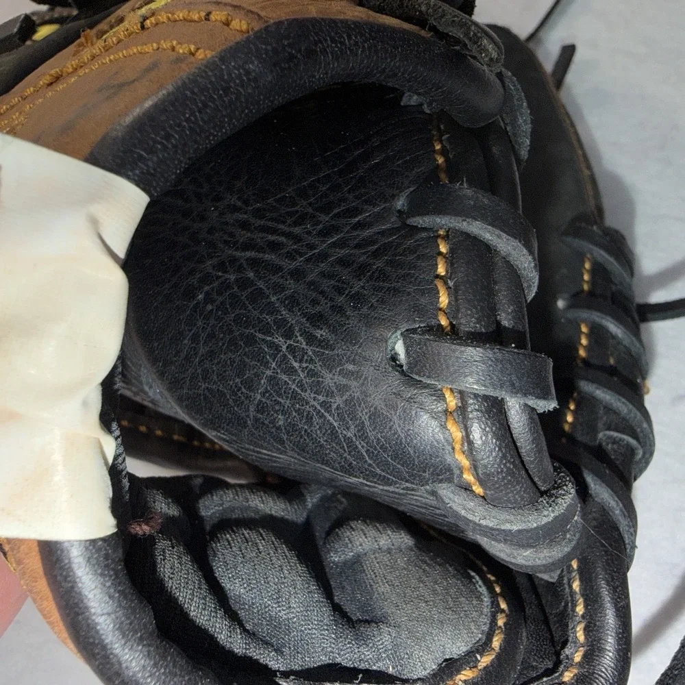 Wilson Pro Soft Yak 11.5 A1500BB0TIF Ecco Leather Baseball Glove Right RHT